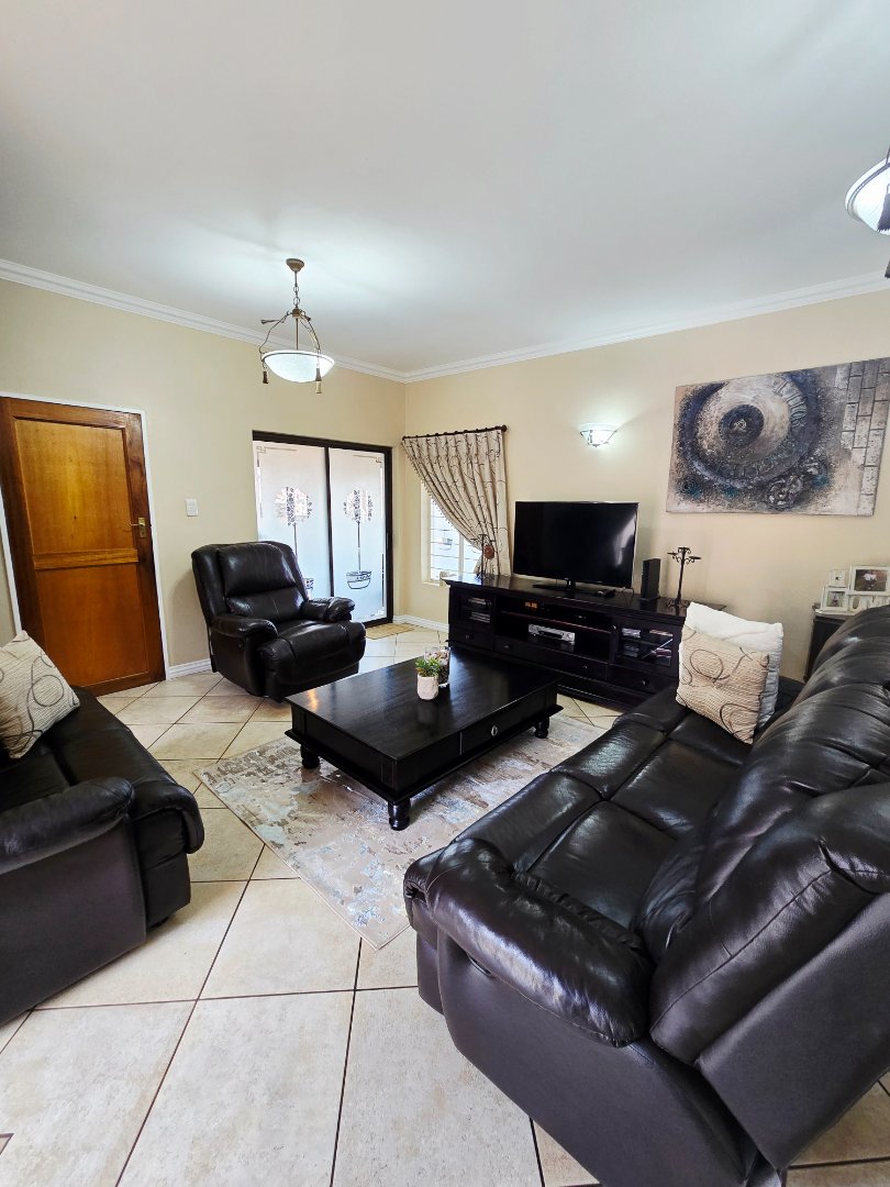 3 Bedroom Property for Sale in Wilkoppies North West